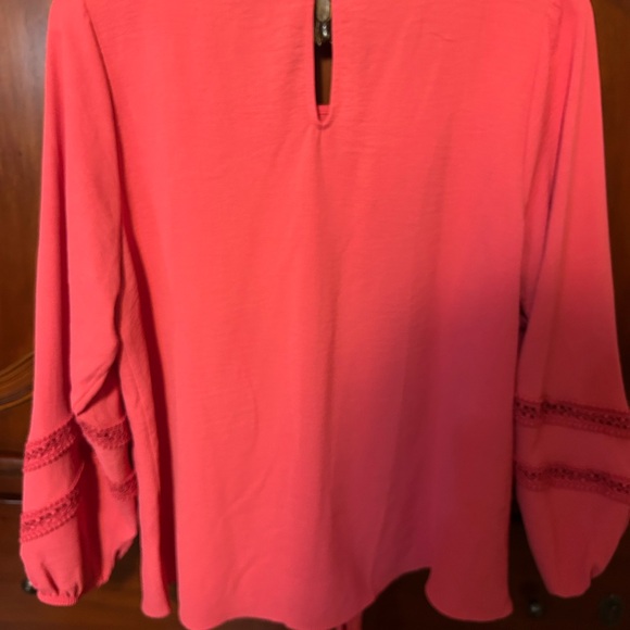 Women's Pink Blouse with Tie Front - Picture 4 of 5